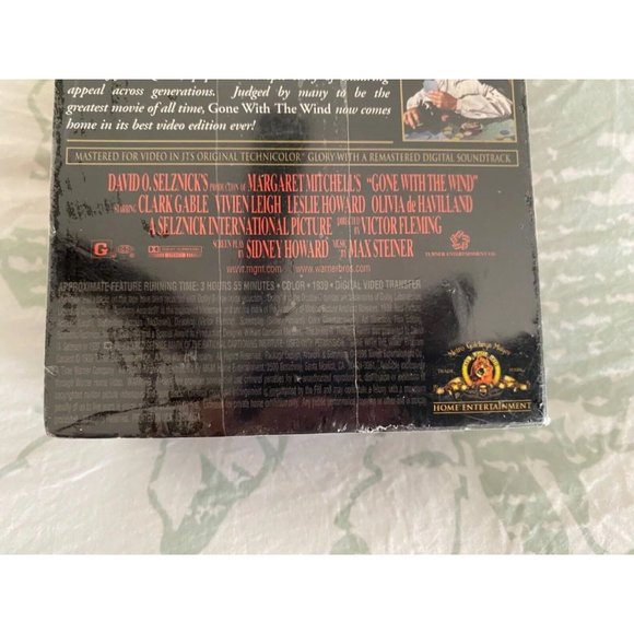 Gift 2 Tape Set Gone with The Wind VHS Remastered Color Digital Soundtrack NIB - Picture 7 of 13